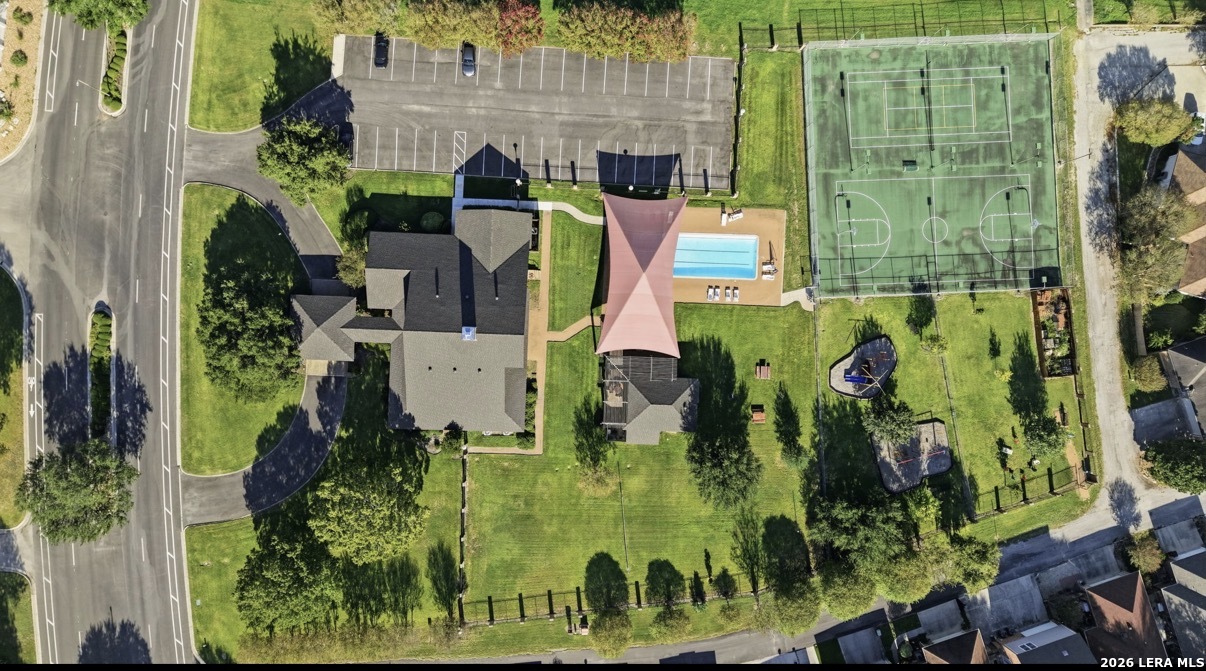 main property photo 35