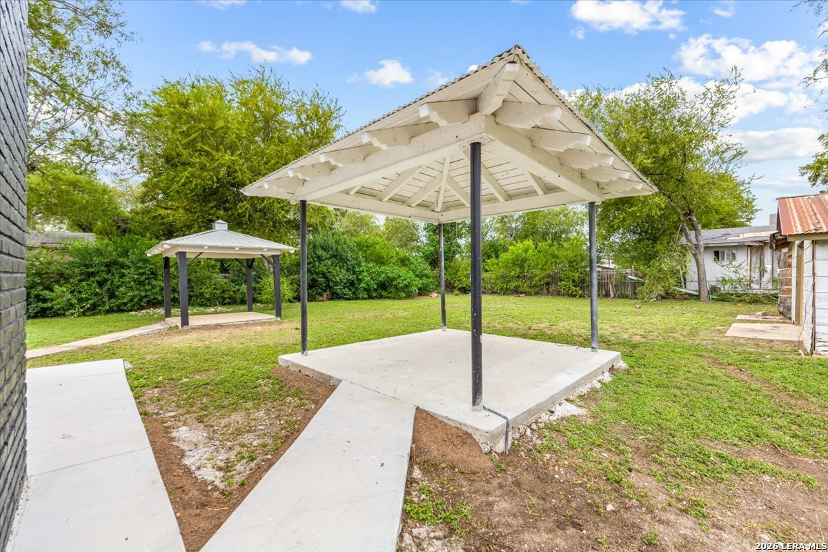 main property photo 26