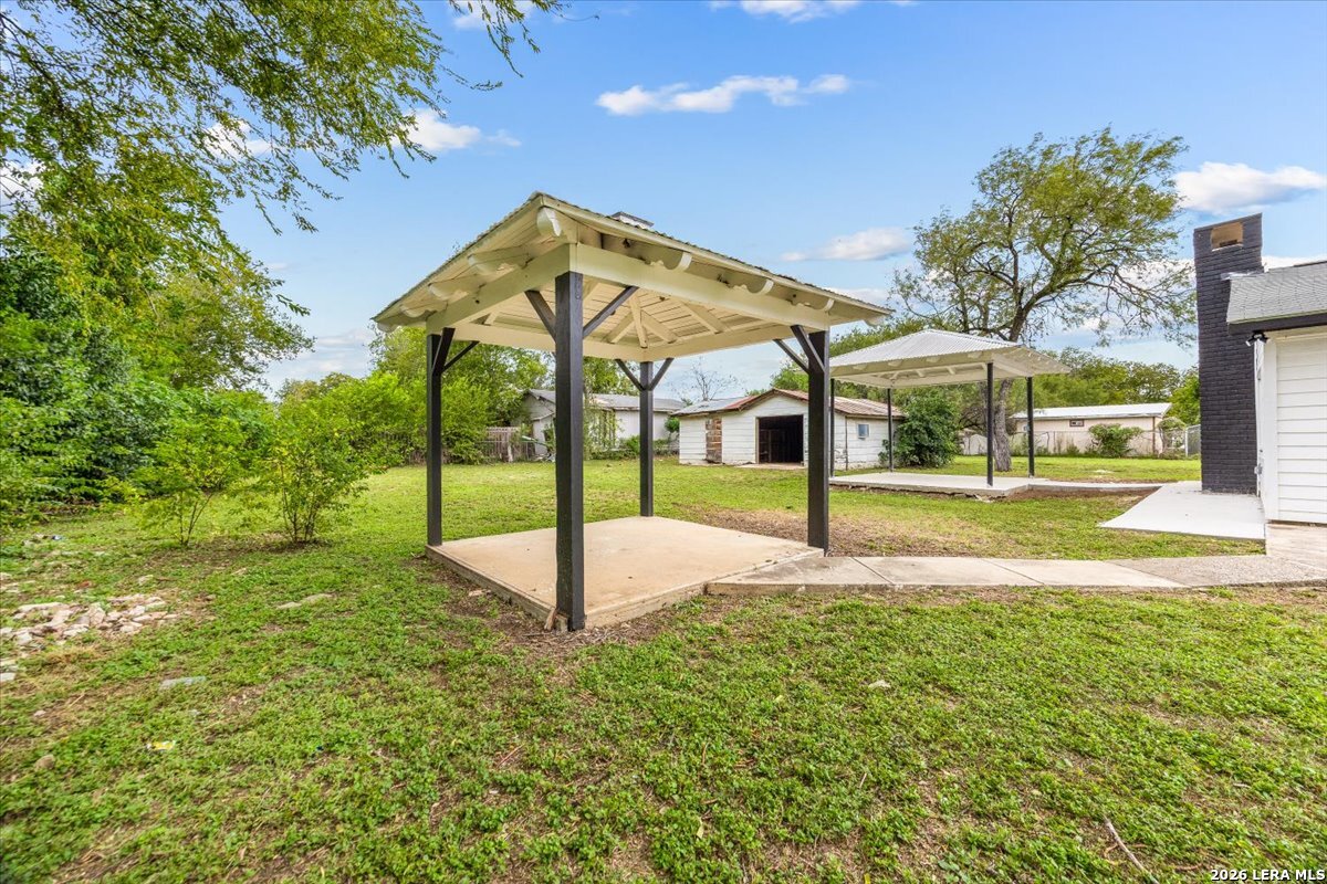 main property photo 27