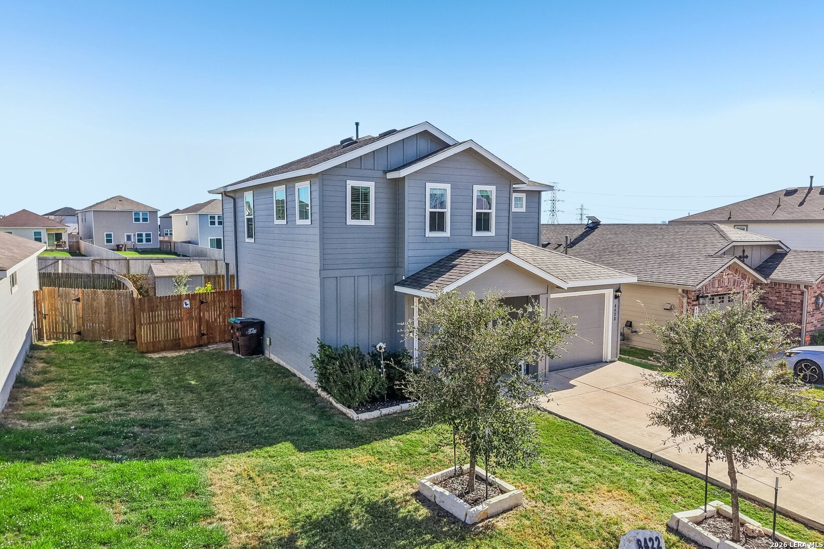 main property photo 38