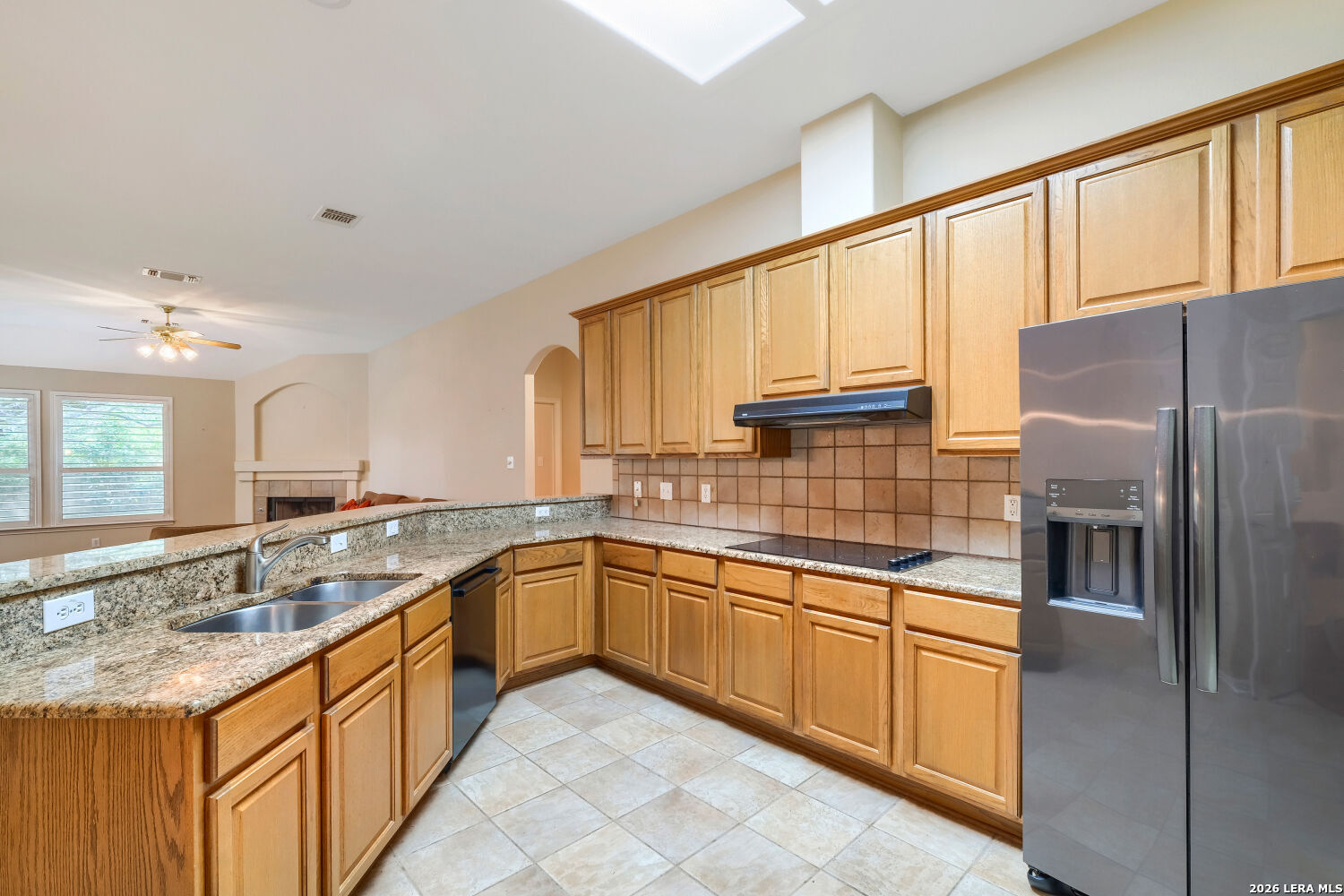 main property photo 7