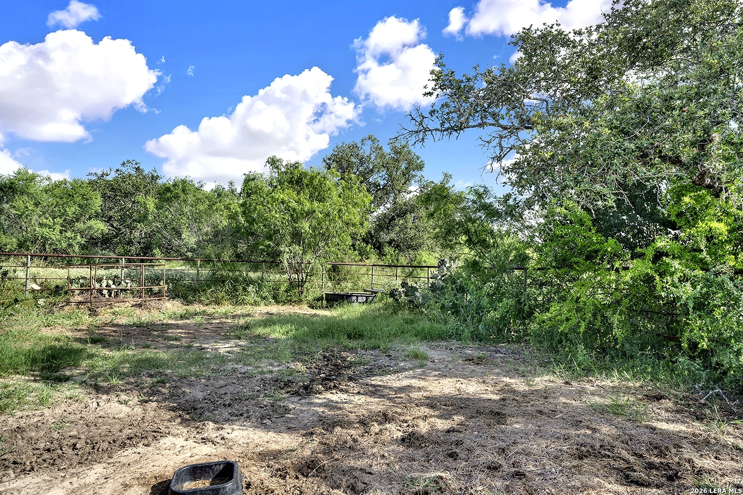 main property photo 17