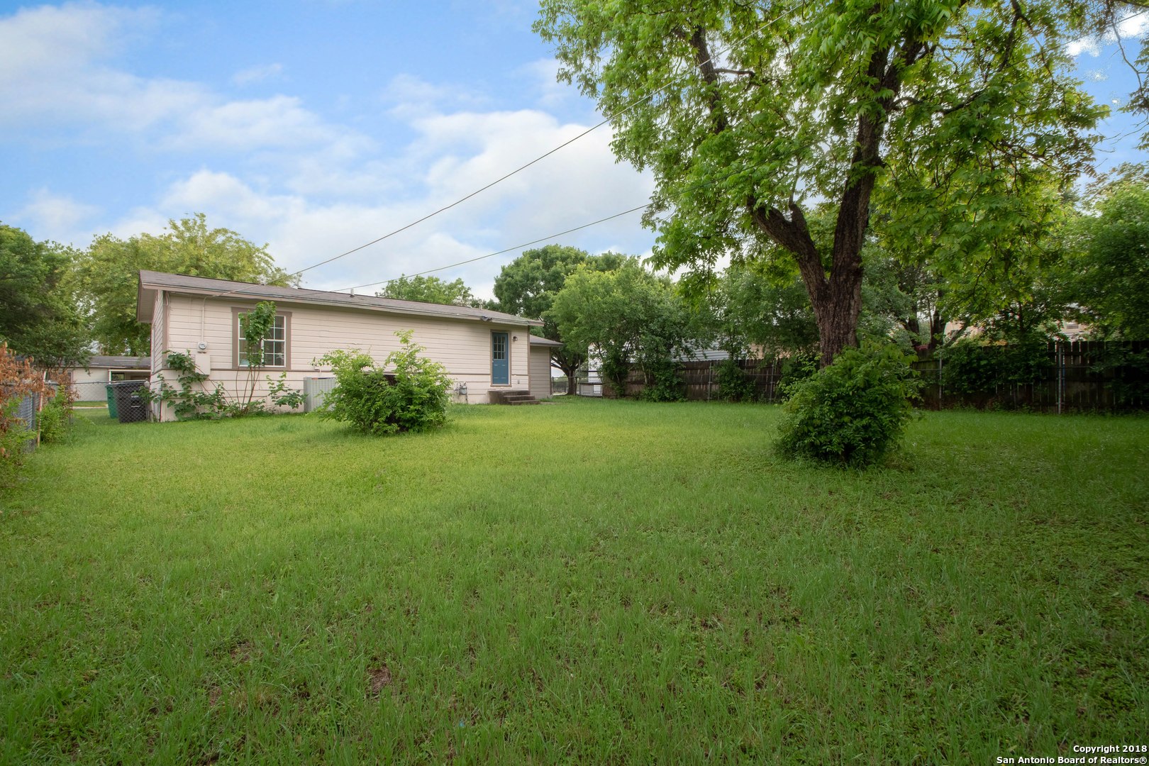 main property photo 19