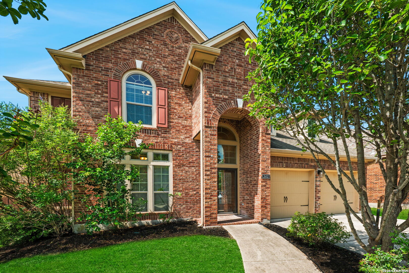main property photo 2