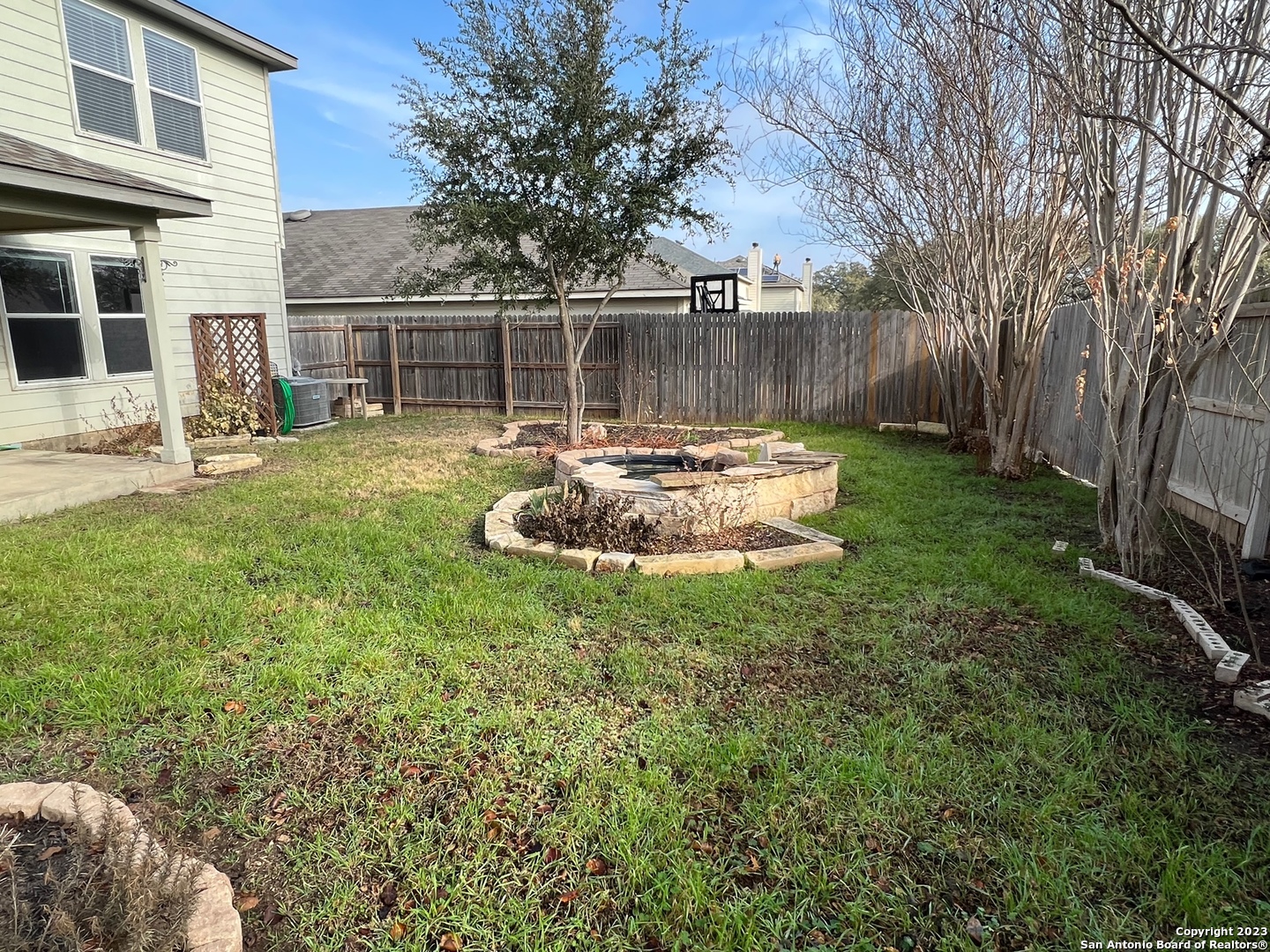 main property photo 36