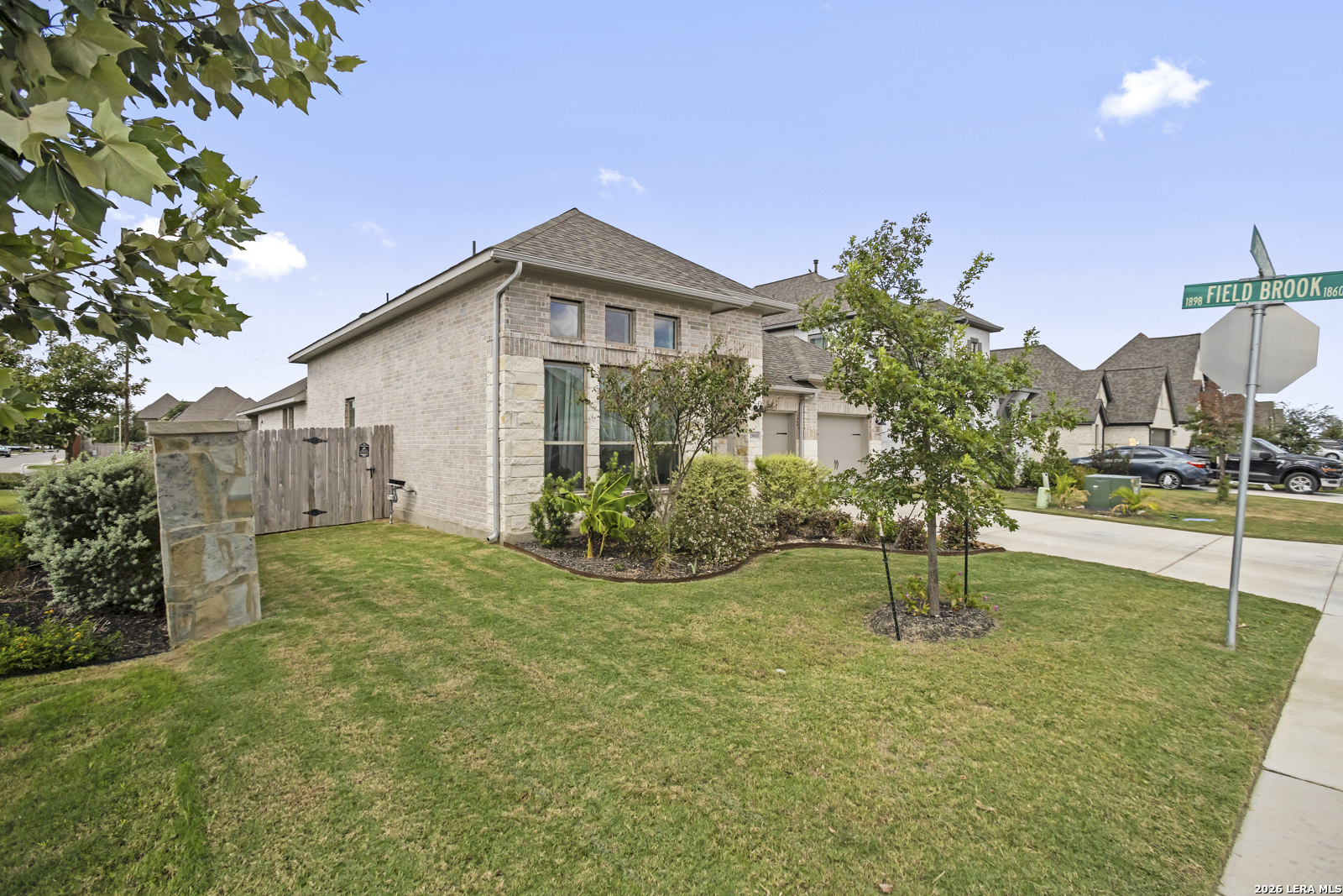main property photo 2