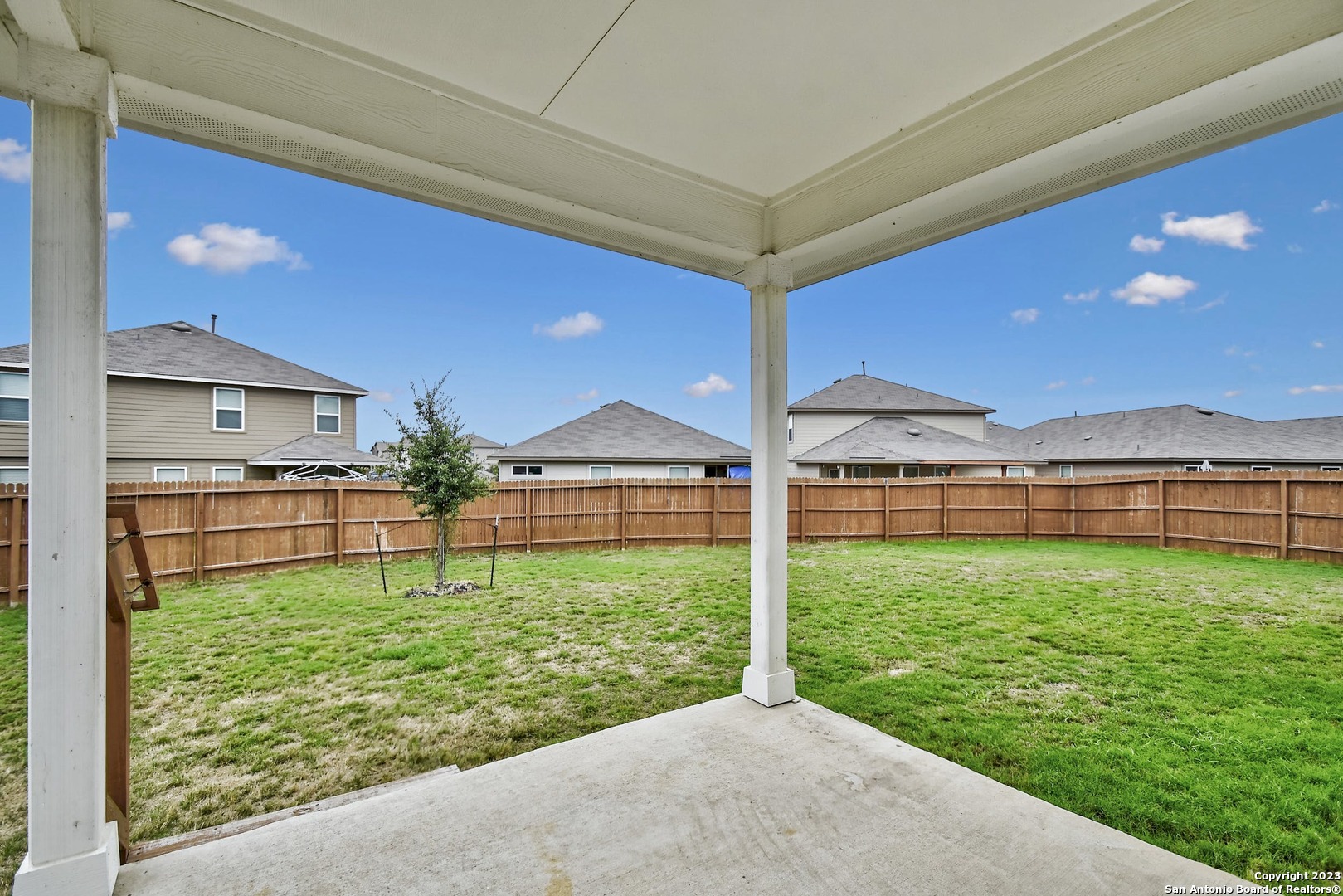 main property photo 26