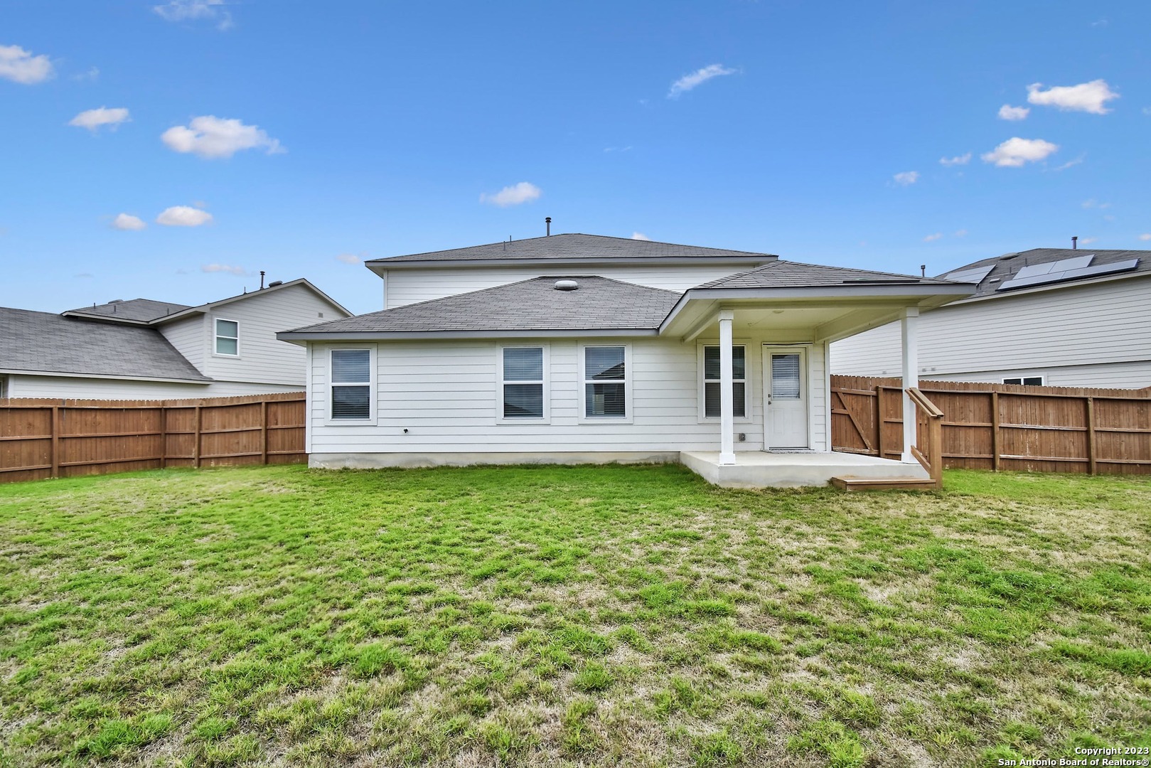 main property photo 29