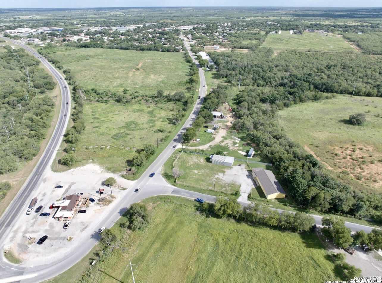 main property photo 29