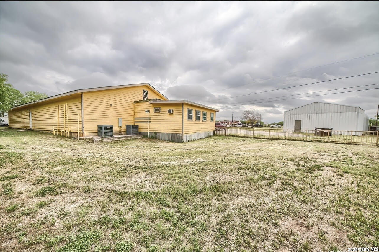 main property photo 5