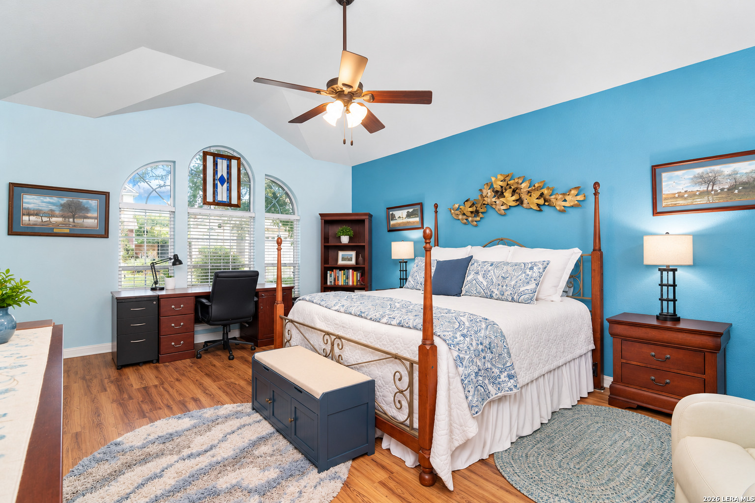 main property photo 14