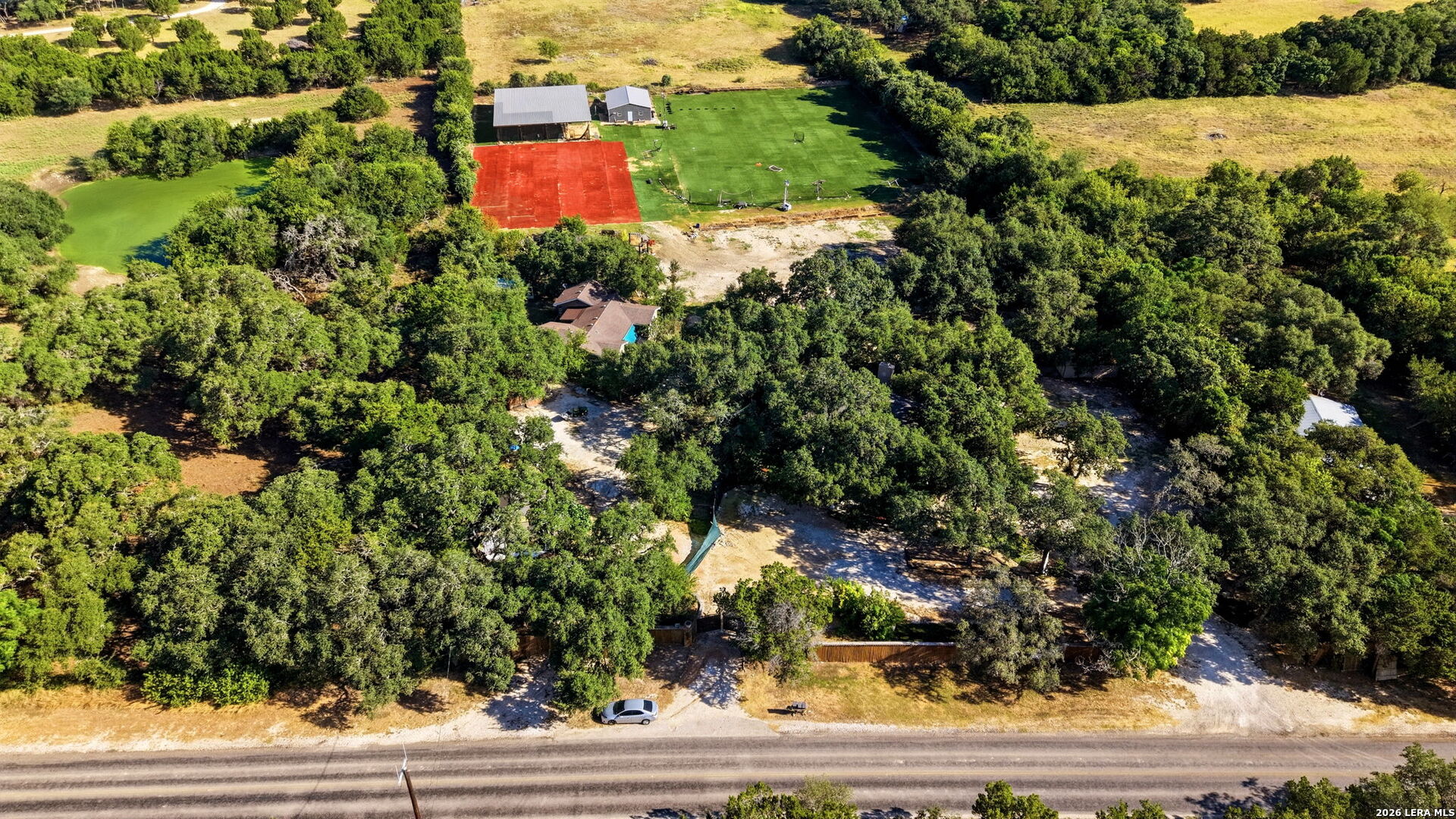 main property photo 2