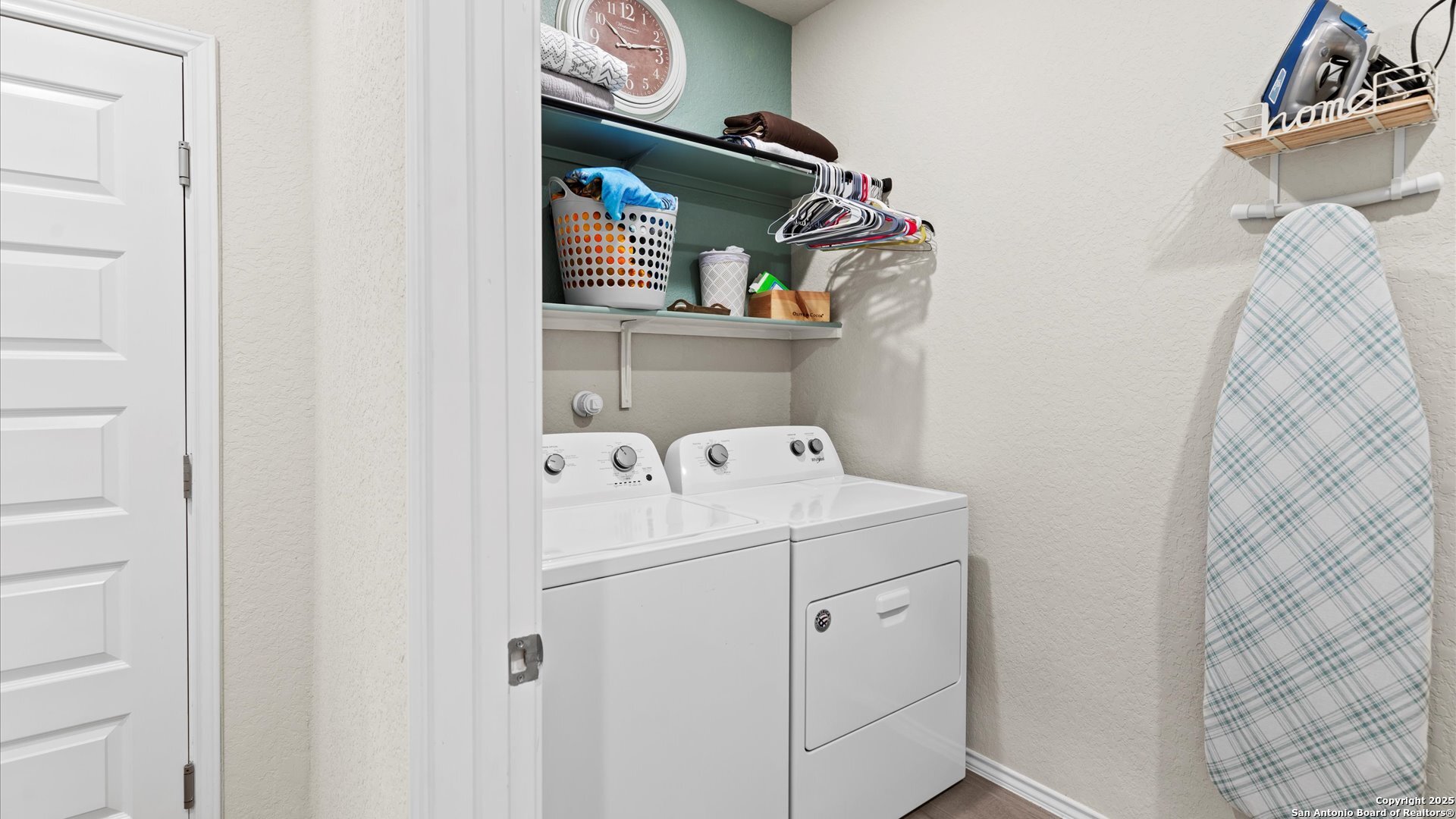main property photo 22
