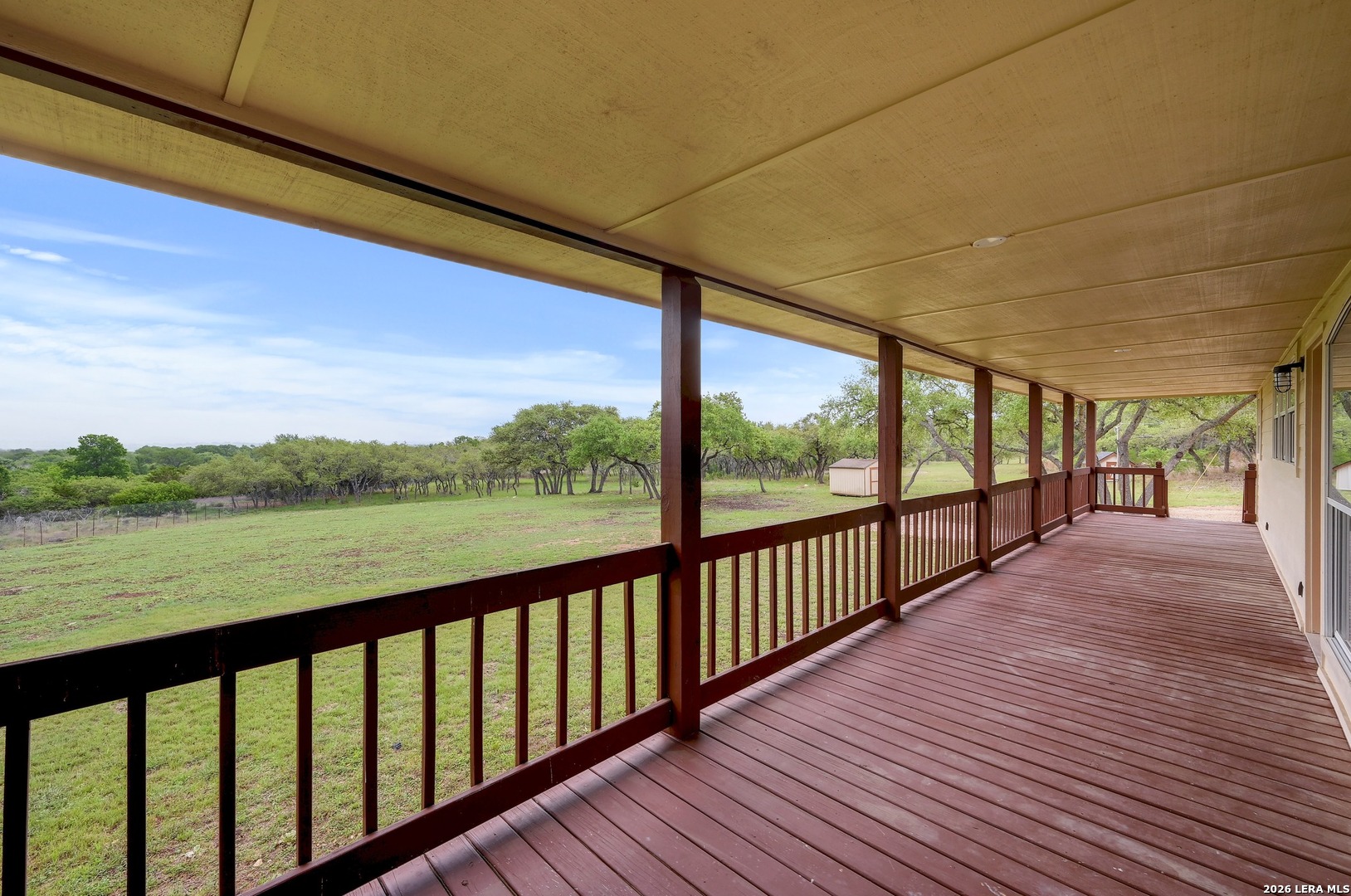 main property photo 37