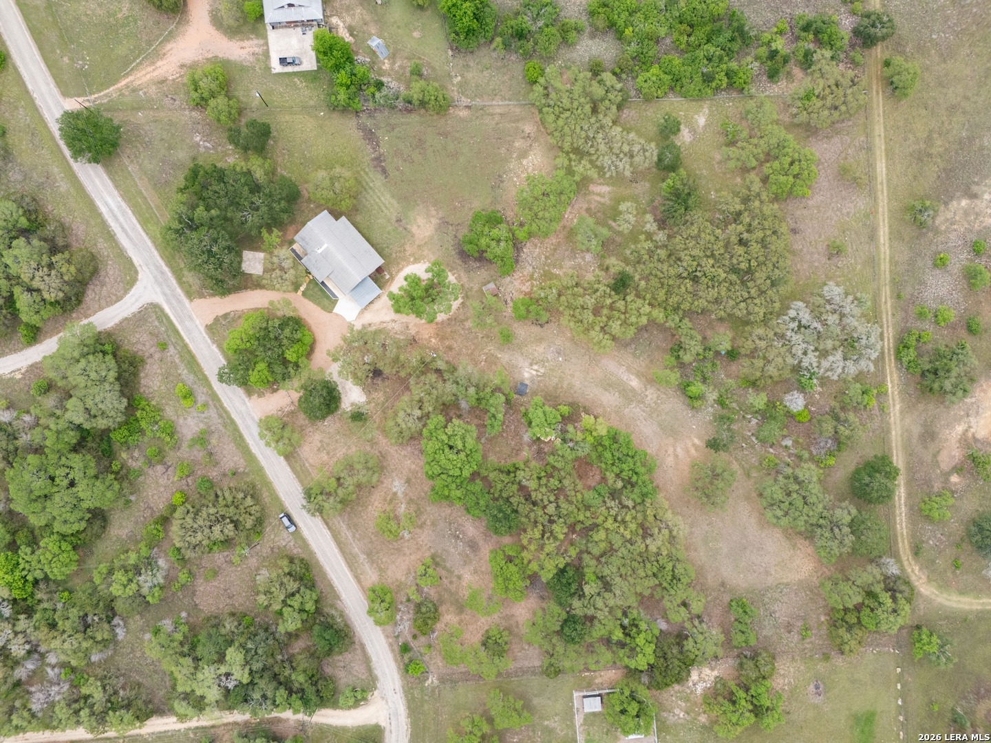 main property photo 41