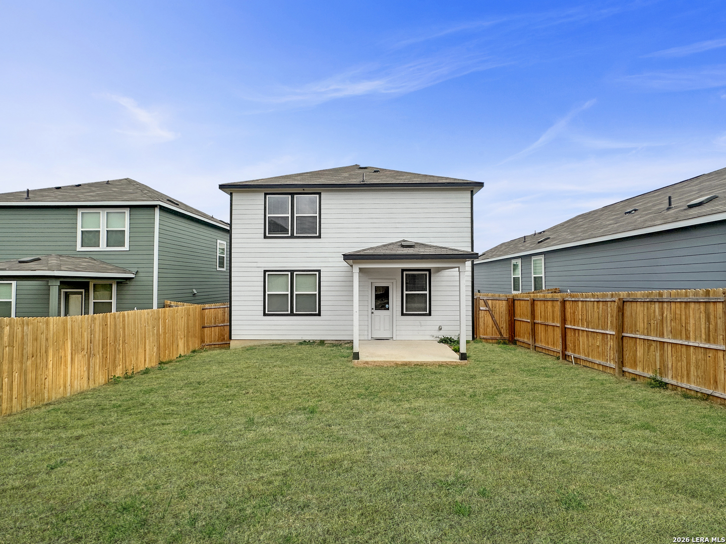 main property photo 16