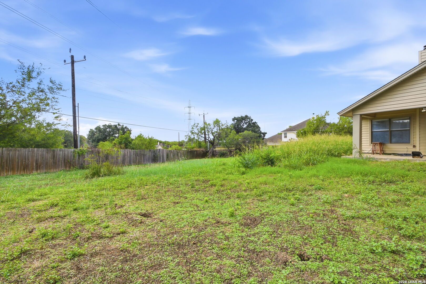 main property photo 27