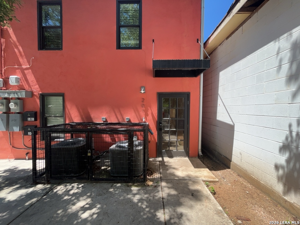 main property photo 20