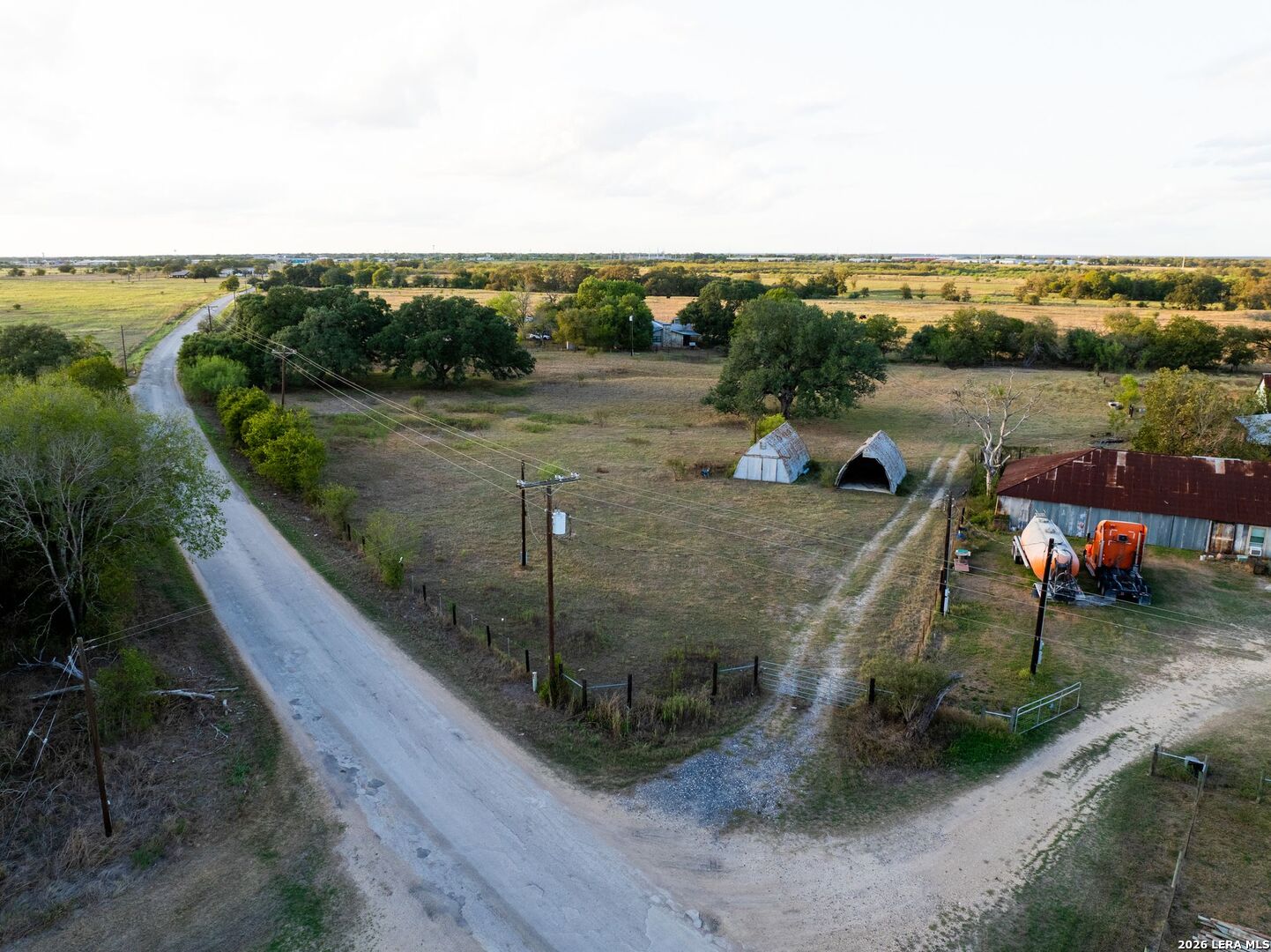 main property photo 27