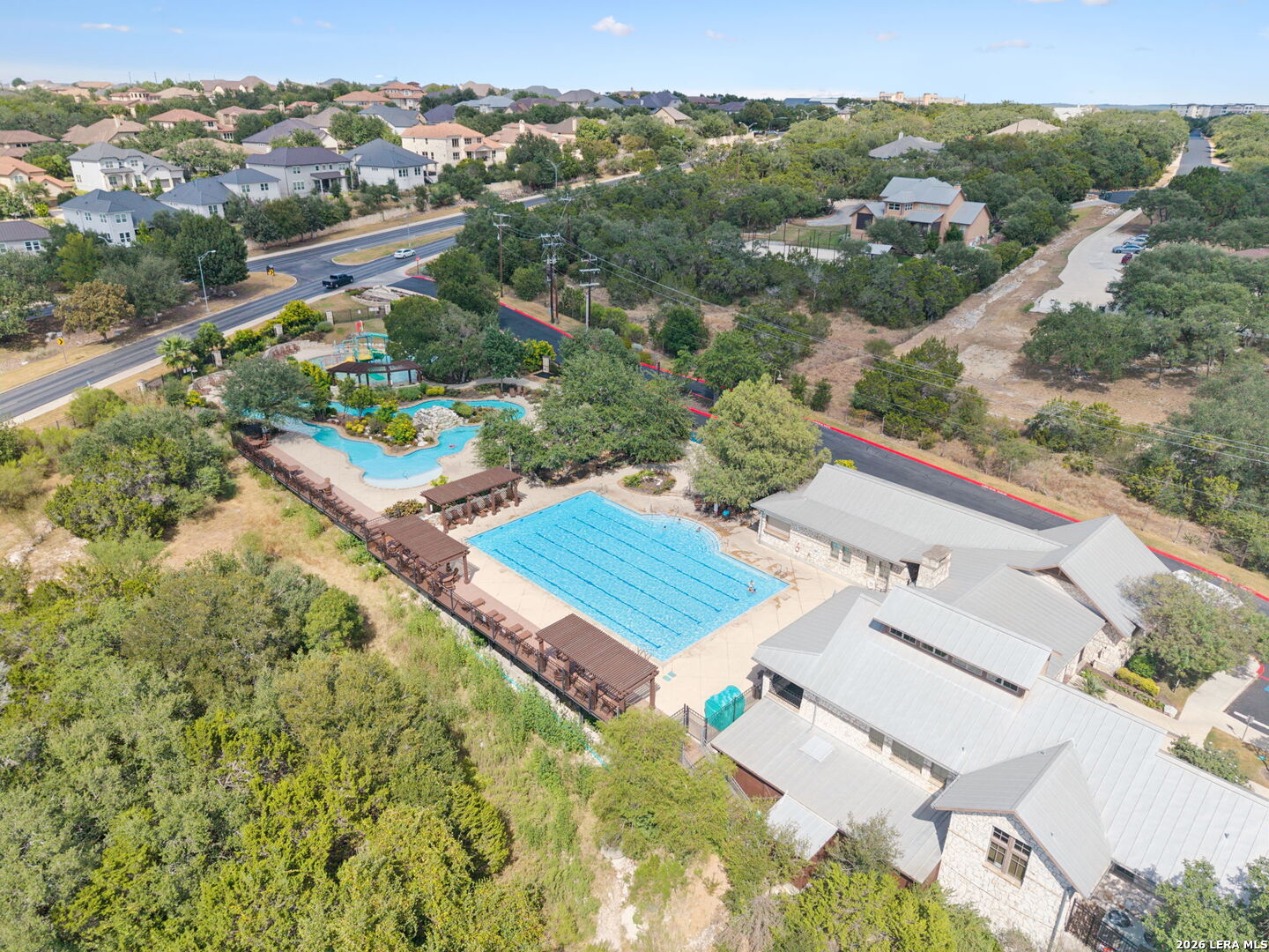 main property photo 45