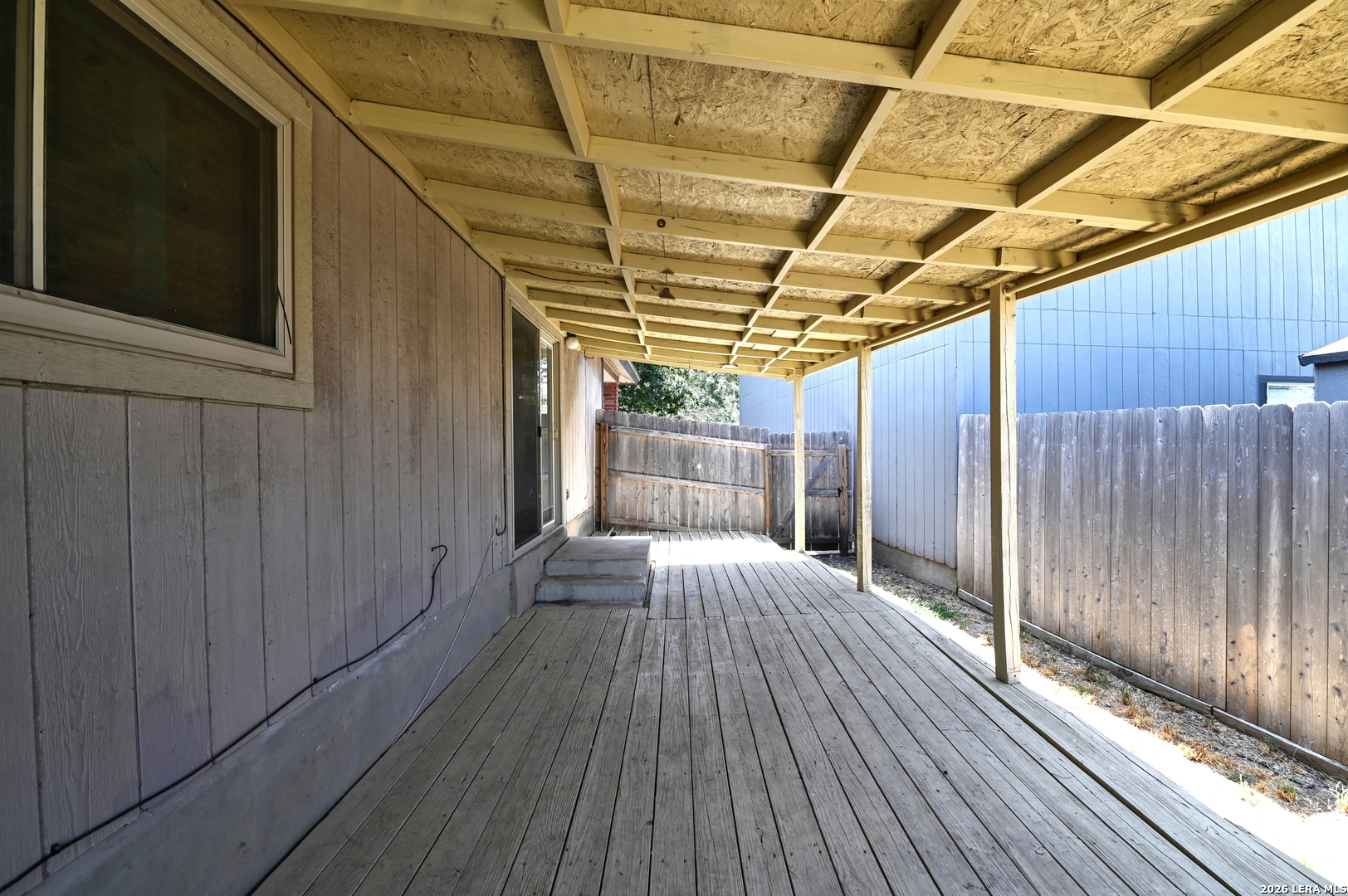 main property photo 35