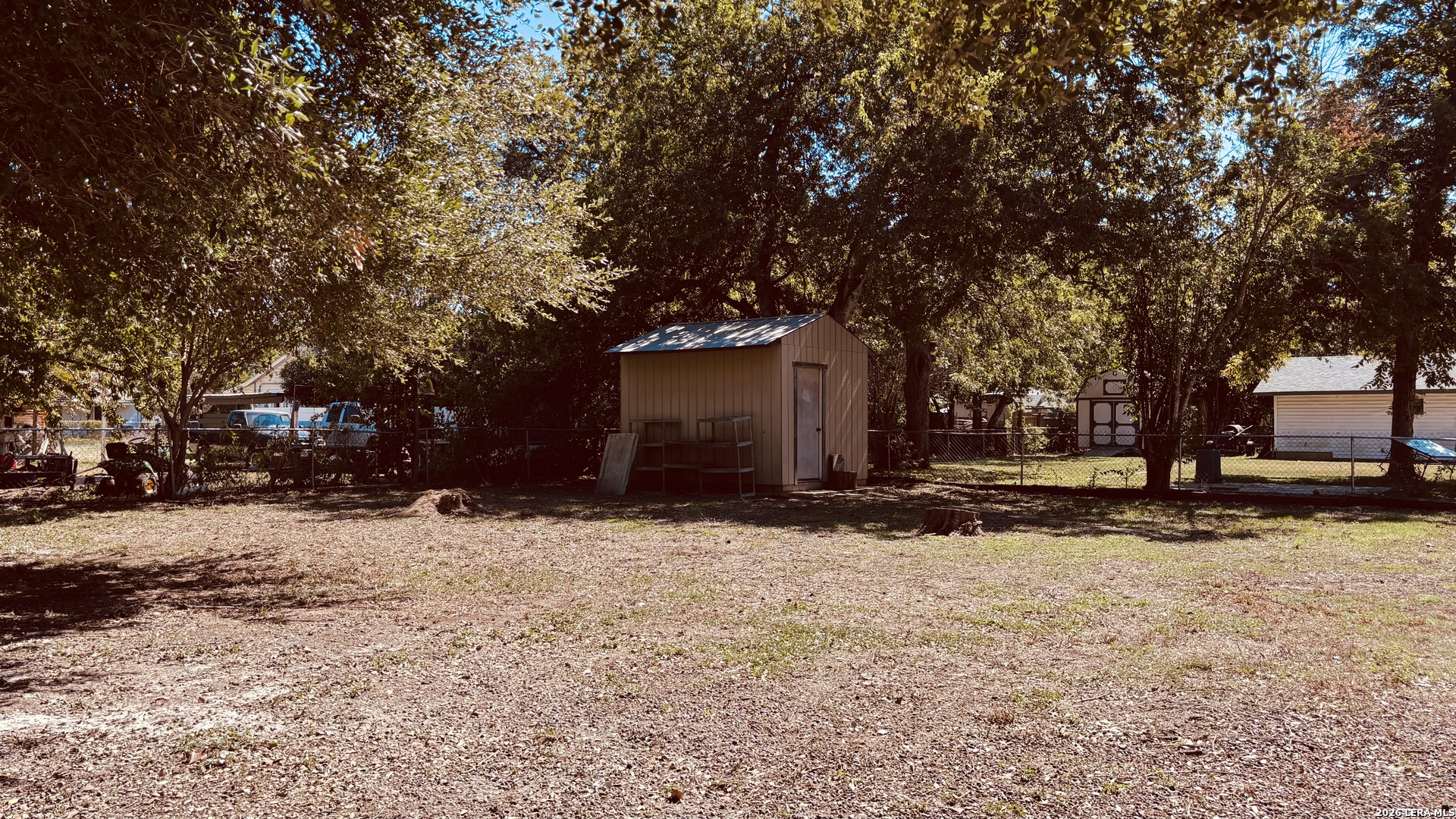 main property photo 35