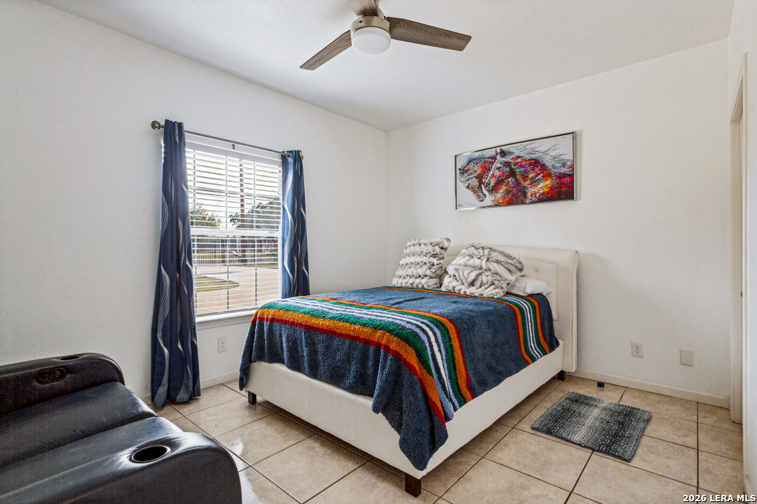 main property photo 12