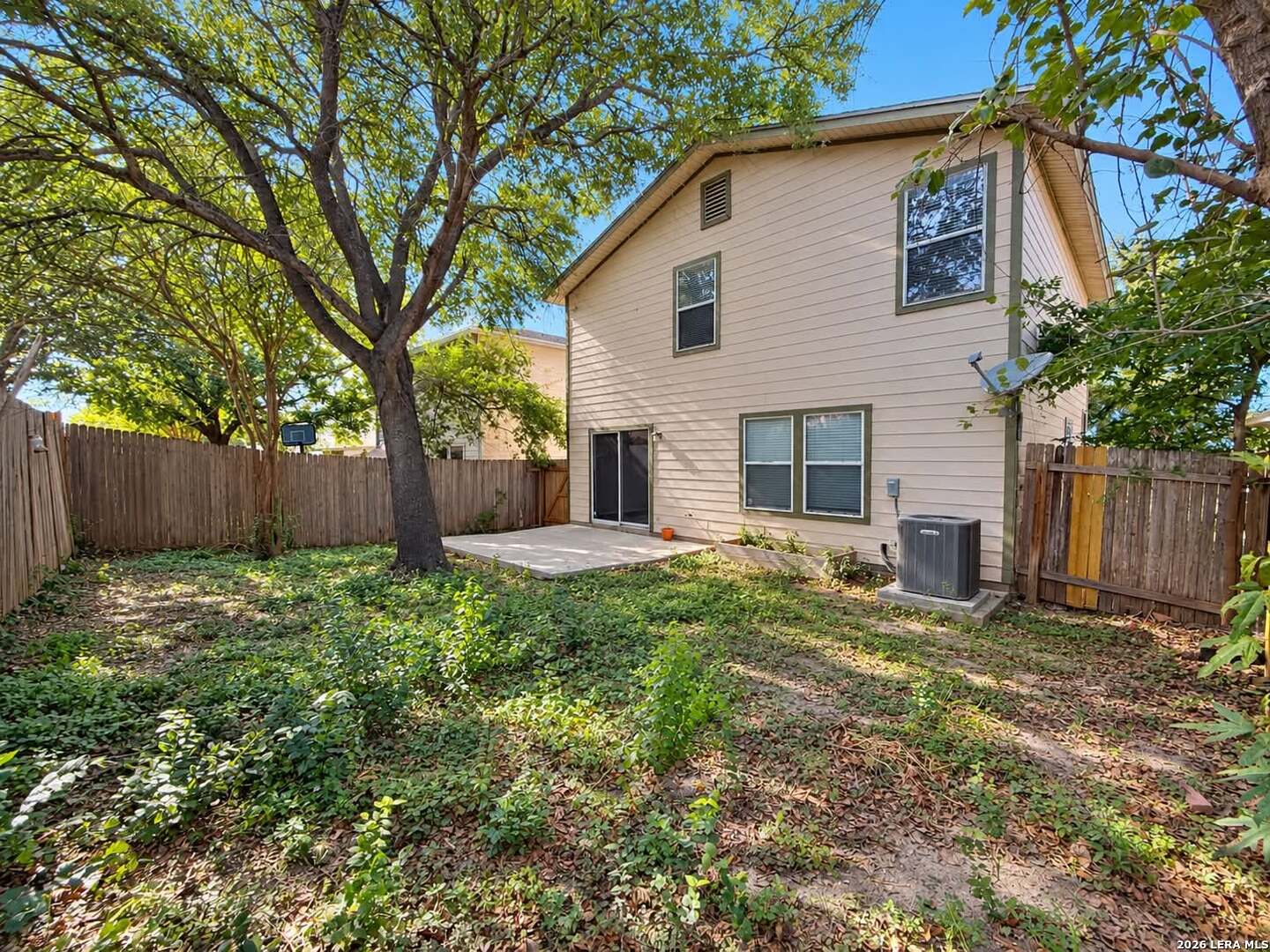 main property photo 15