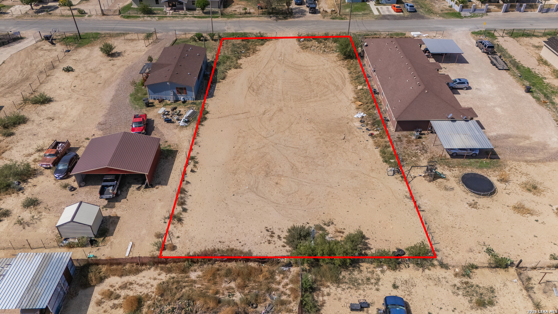main property photo 3