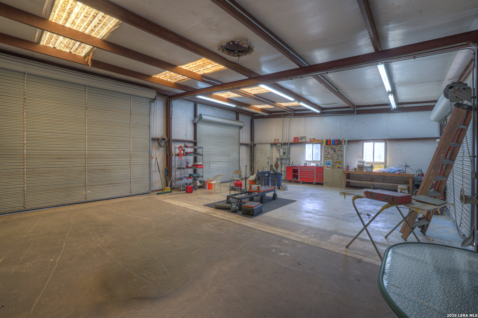 main property photo 32