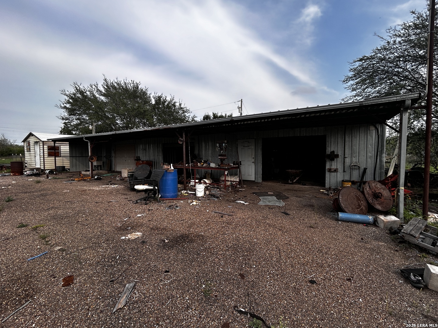 main property photo 6