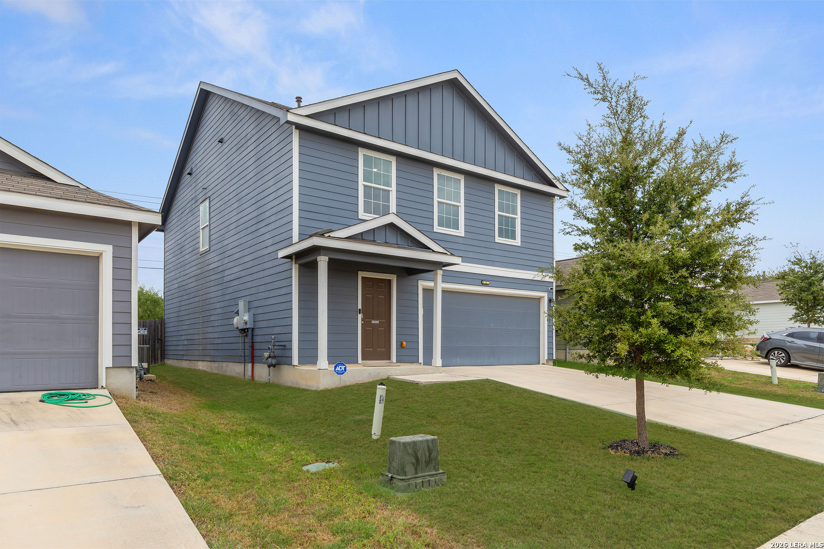 main property photo 30