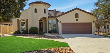 image of property with 3 Bed | 3 Bath | 2,323 Sqft