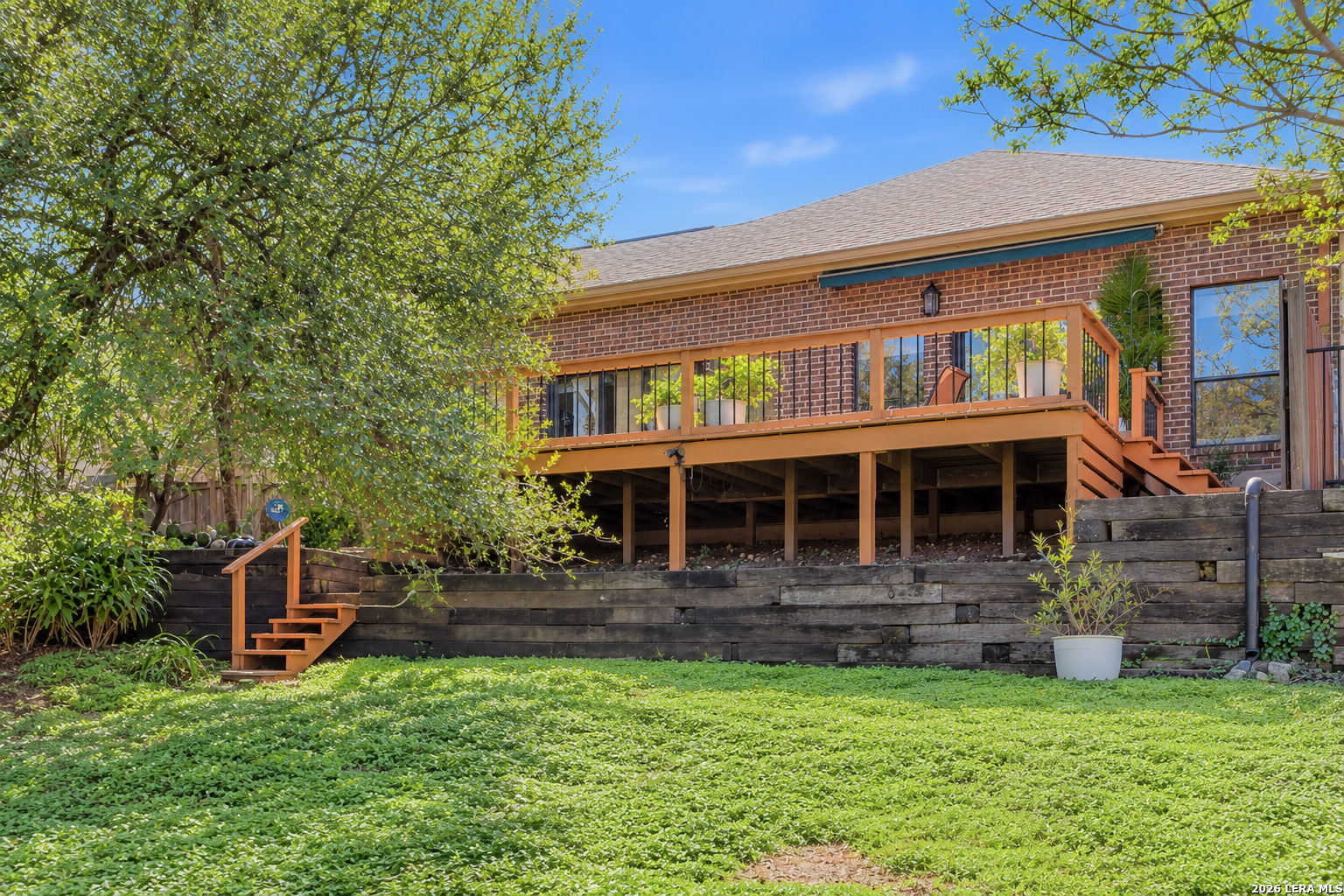 main property photo 24