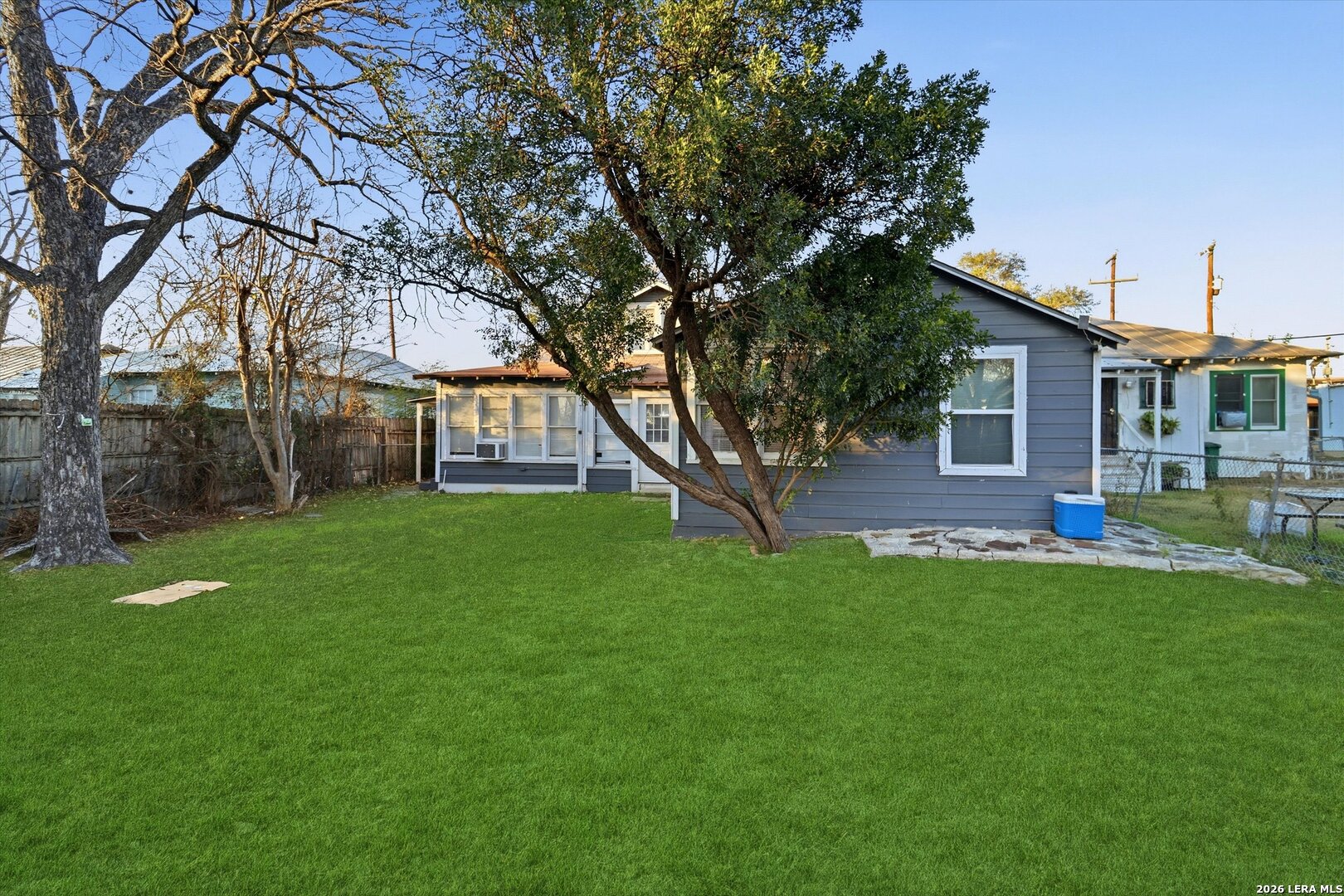 main property photo 31