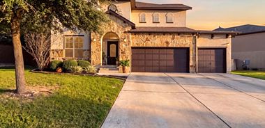 image of property with 4 Bed | 3 Bath | 2,944 Sqft