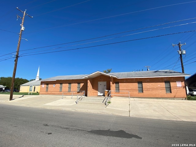main property photo 19
