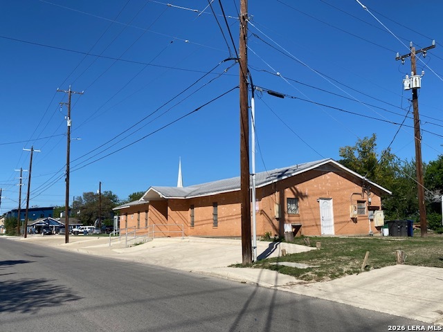 main property photo 20