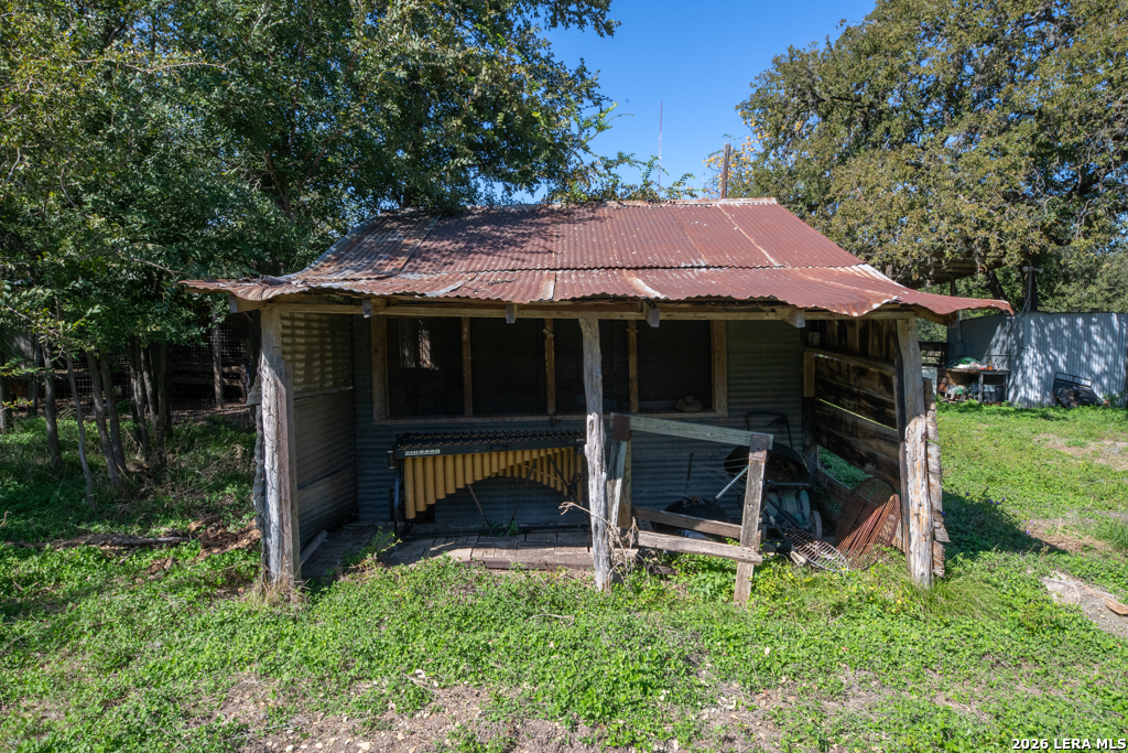 main property photo 34