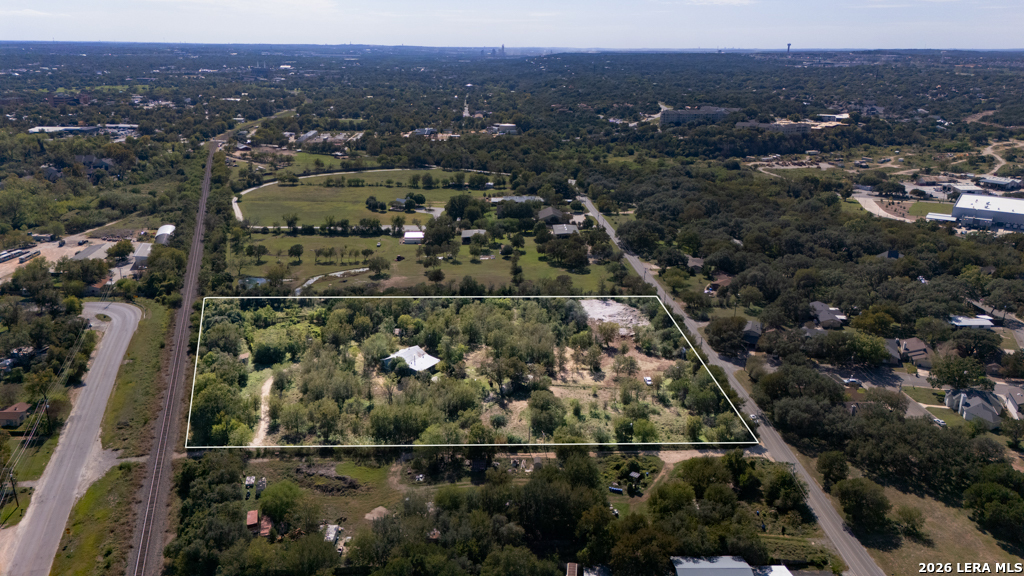 main property photo 9