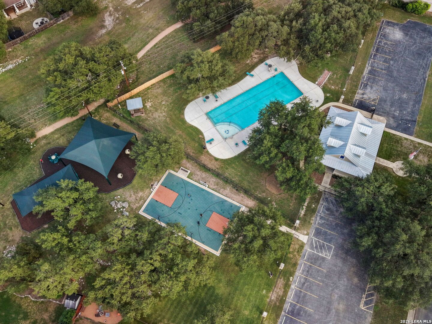 main property photo 60