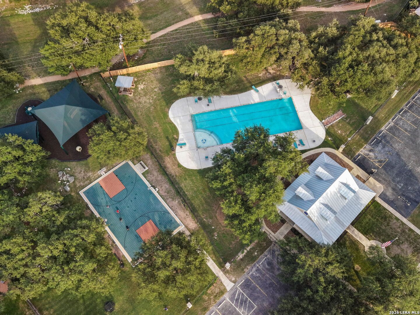main property photo 73