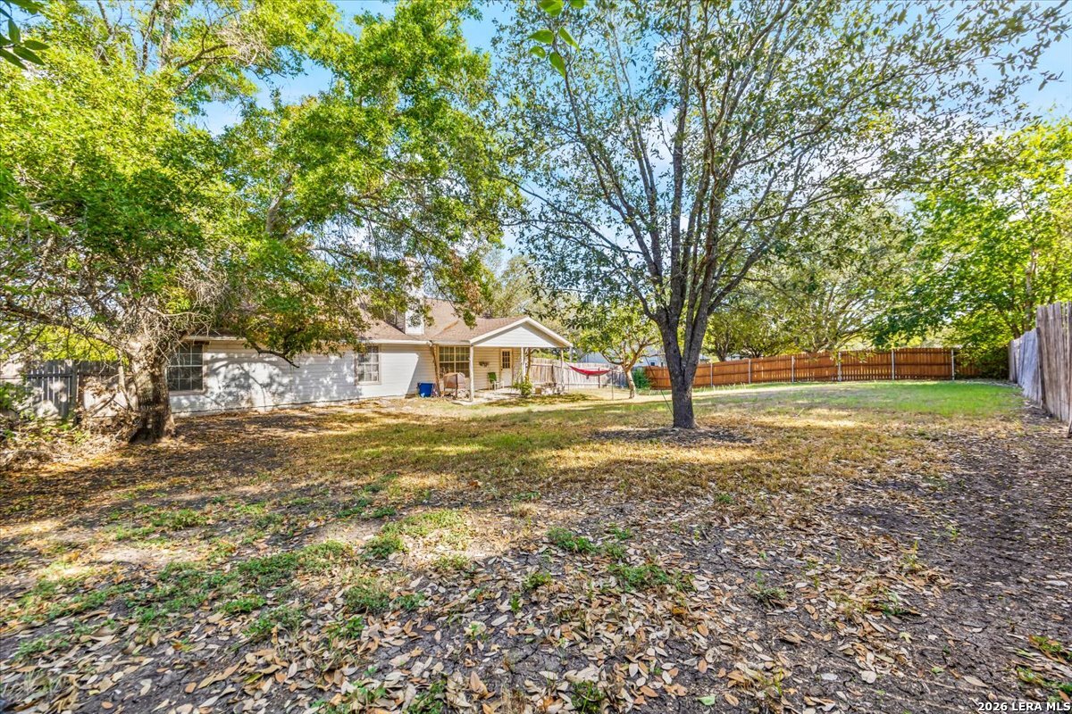 main property photo 30
