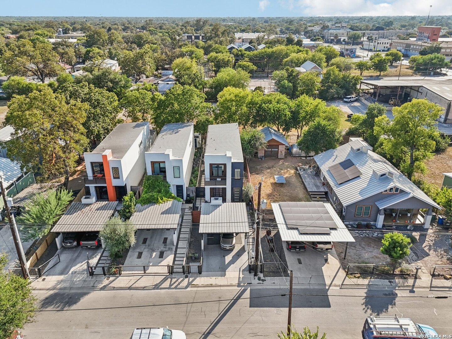 main property photo 41
