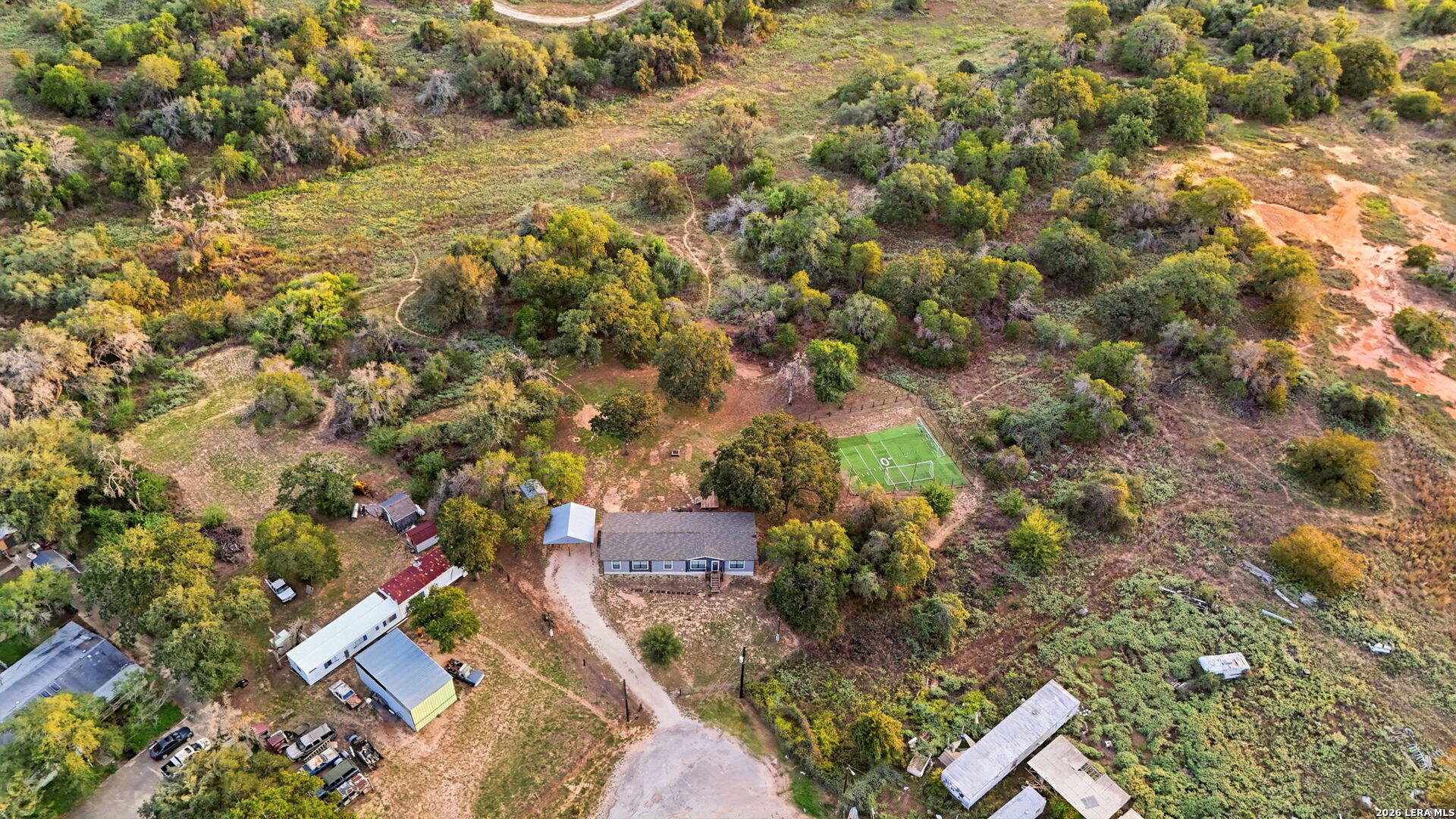 main property photo 23