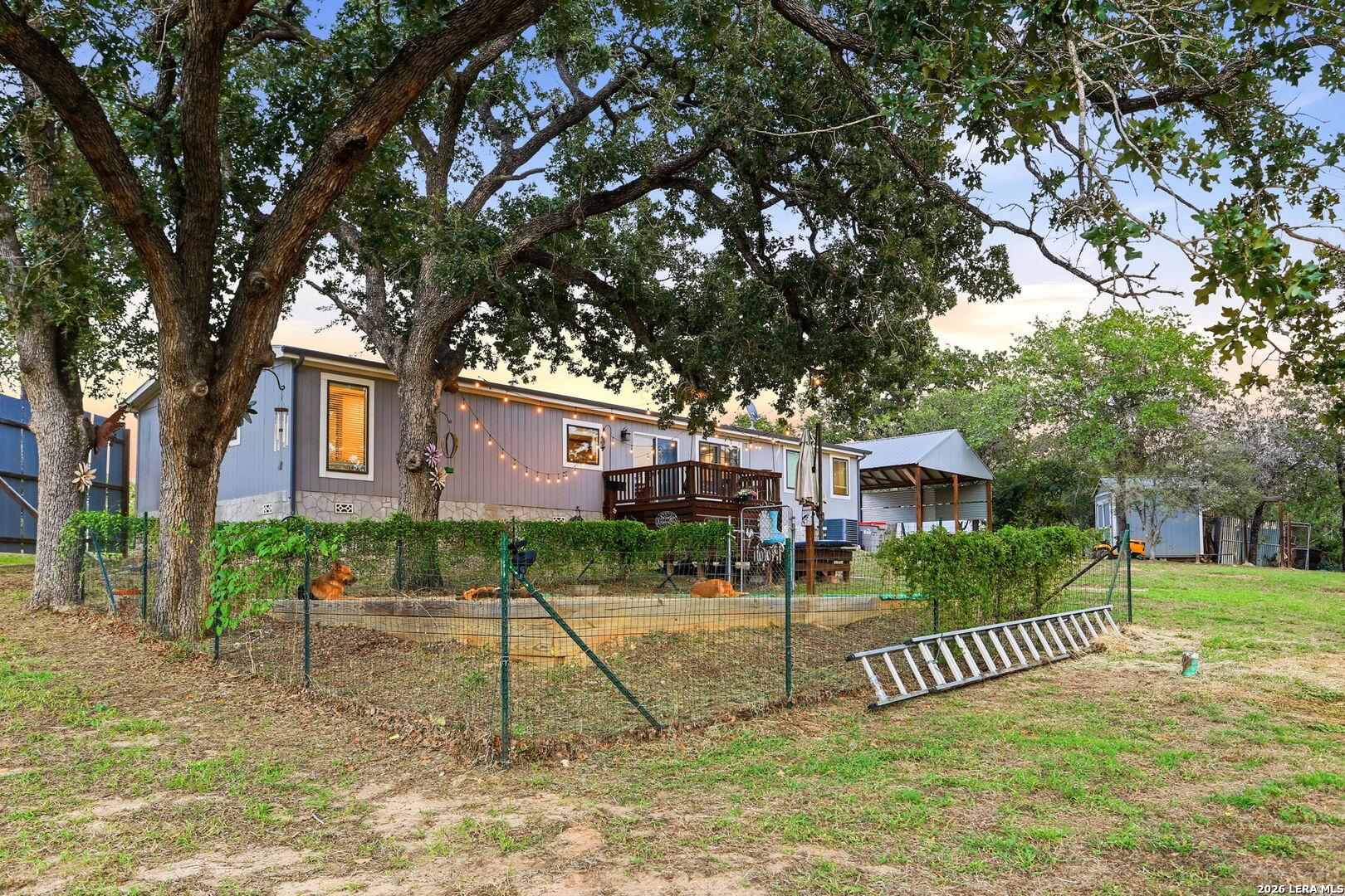 main property photo 25