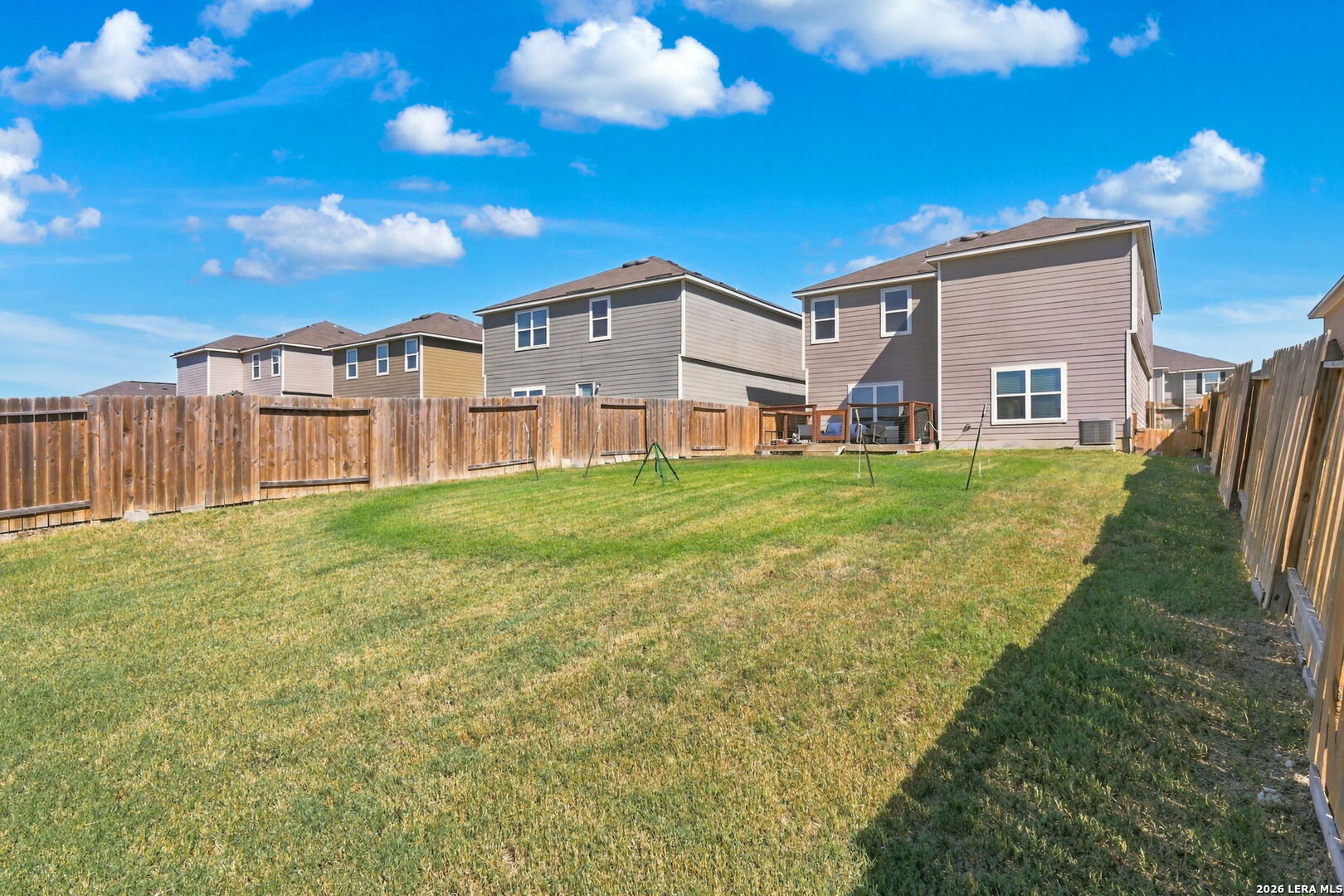 main property photo 22