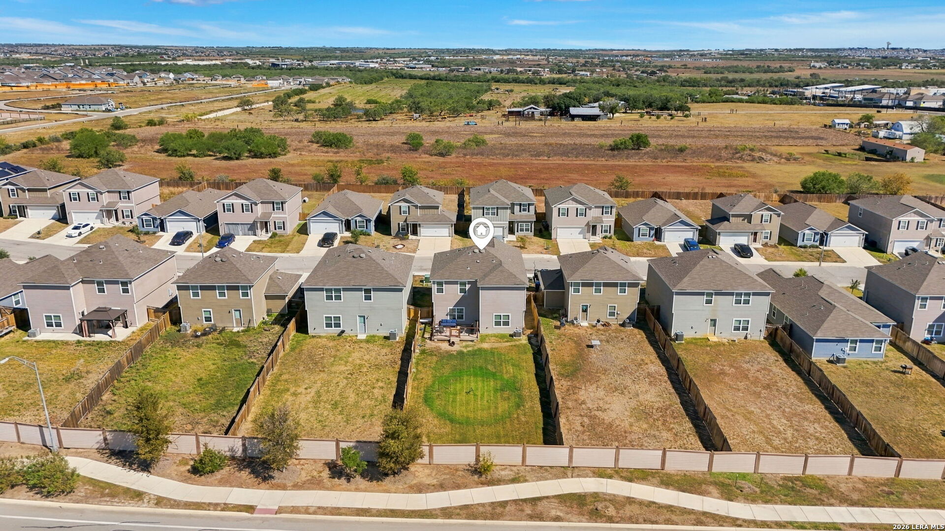 main property photo 25