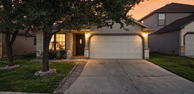 image of property with 3 Bed | 2 Bath | 1,672 Sqft
