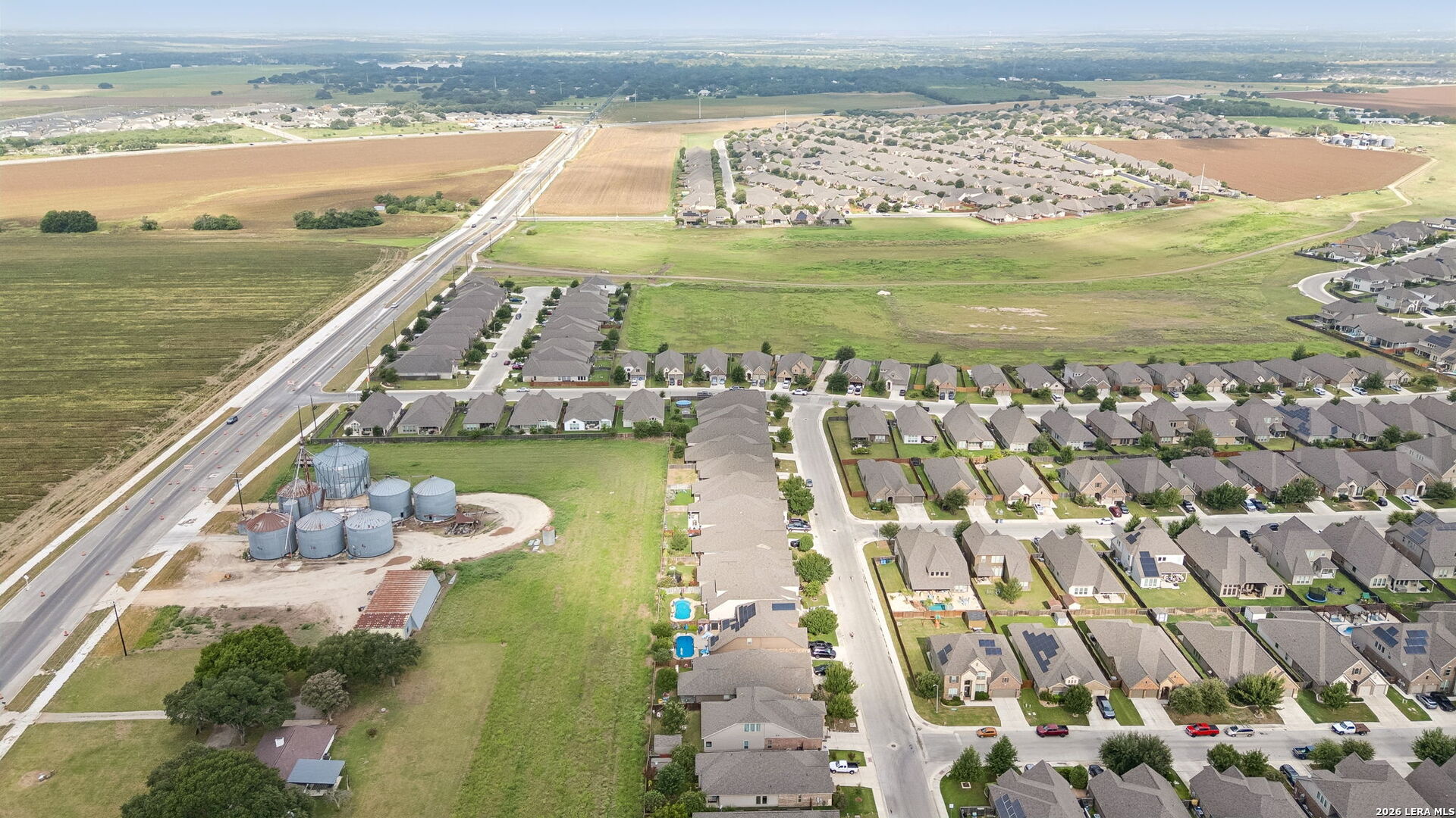 main property photo 42